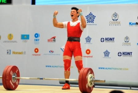Thach Kim Tuan scores gold at world championships